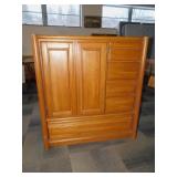 OAK WARDROBE CHEST GOOD CONDITION .
