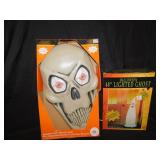 HALLOWEEN NEW IN BOX .