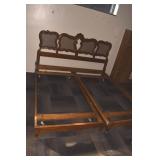 KING SZ. BED W/ 2 SEPERATE FRAMES FOR 2 TWIN BEDS
