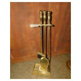 BRASS FIREPLACE SET