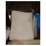 SELECT NUMBER BED W/ REMOTE QUEEN SIZE W/ SNAP.