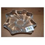 SIGNED BACCARAT DISH .