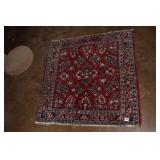 HAND WOVEN ANTIQUE RUG 39" X 39"