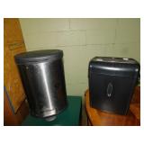 SHREDDER & FOOT CONTROL WASTE CAN