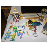 PEZ, SIMPSON FIGURE, ETC.