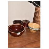 CROCKERY BOWELS AND CHEESE CROCK