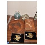 GLASS HORSE HEAD ETC..