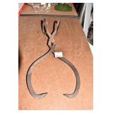 ICE TONGS