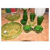 4IN HIGH JAPAN FLUE PLAYER AND 6IN COURTING SCENE