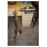 BRASS ADJUSTABLE HEIGHT FLOOR LAMP