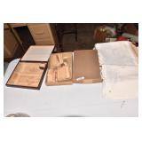 SET OF VINTAGE PILLOWCASES GLASS SLIDES