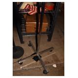 GOOSE NECK FLOOR LAMP AND ROLLING VASE