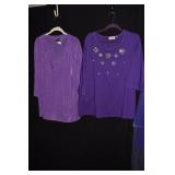 VIOLET COLOR W/ BEADS 2 X 2 TOPS NEW