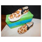 NEW HOT IN HOLLYWOOD LEOPARD SLIPPER ON SNEAKERS,