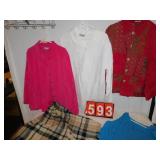 APPLESEED RED SWEATER APPROX. SZ XL, LINEN BLOUSE