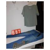 D & CO. SHIRT XL, JEANS 20W