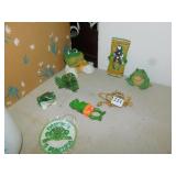 GROUP OF FROG FIGURES