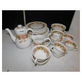 WEDGWOOD CHINA WILD BRIAR PATTERN, SERVICE FOR 8,