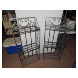 3 FOLDING METAL SHELVES 4