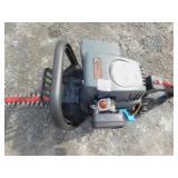 CRAFTSMAN 22" GAS BUSHWHACKER HEDGE TRIMMER