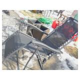 GANDER MT LOUNGE CHAIR, 2 TALL PLASTIC PLANTERS