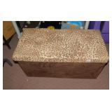 LEOPARD LIFT TOP BOX