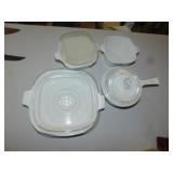 CORNING 4 PC ALL W/ LIDS 2 PLASTIC LIDS