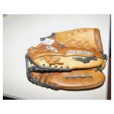LEATHER GLOVE POWER BOLT 12"