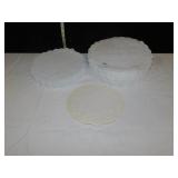 ASSORTED PAPER DOILIES