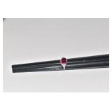 RING 18K GOLD SZ. 4.5 RED CENTER STONE 1.77 DWT