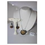 18" STERLING CHAIN W/ AMMONITE PENDANT AND