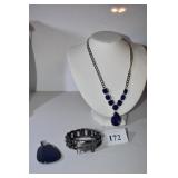 CUFF BRACELET W/ RHINESTONE LATCH, 2.5" POLISHED