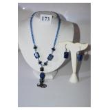 18" BEADED DARK BLUE POLISHED STONE NECKLACE AND