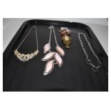 SILVER AND PINK NECKLACE AND OTHER PETTY