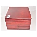 CHERRY FINISH QUALITY JEWELRY BOX