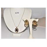 925 CHAIN WITH OVAL BLACK STONE MARKED ISRAEL