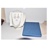 RHINESTONE GIFT SET EARRING SET WITH BOX