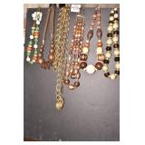 6 NECKLACES 18" TO 34"
