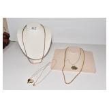 GOLD TONE CHAINS HEART PENDANT