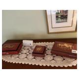 MUSIC BOX COMPANY - 3 MUSIC BOXES INLAY TOP