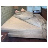 KING MATTRESS AND BOX SPRING