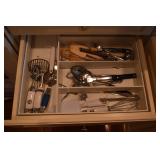 KITCHEN UTENCILS SPATULA