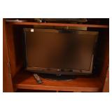 WESTINGHOUSE TV W/ REMOTE 32" H