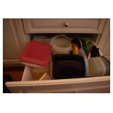 GROUP PLASTIC FOOD CONTAINERS