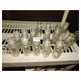 16 GLASS SPICE JARS, 2 WITHOUT LIDS