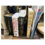 DESK ORGANIZER WITH COLLECTIBLE BOOKS, LINCOLNS