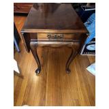 MERSMAN CHERRY DROP SIDE TABLE CENTER DRAWER
