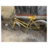 ROSS BIKE EUROTOUR 5 YELLOW WITH FRONT BASKET