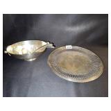 SILVERPLATE BERRY/LEAF DESIGN HANDLES DISH, 2 PAR