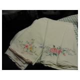 SHEETS & PILLOWCASES TWIN SIZE